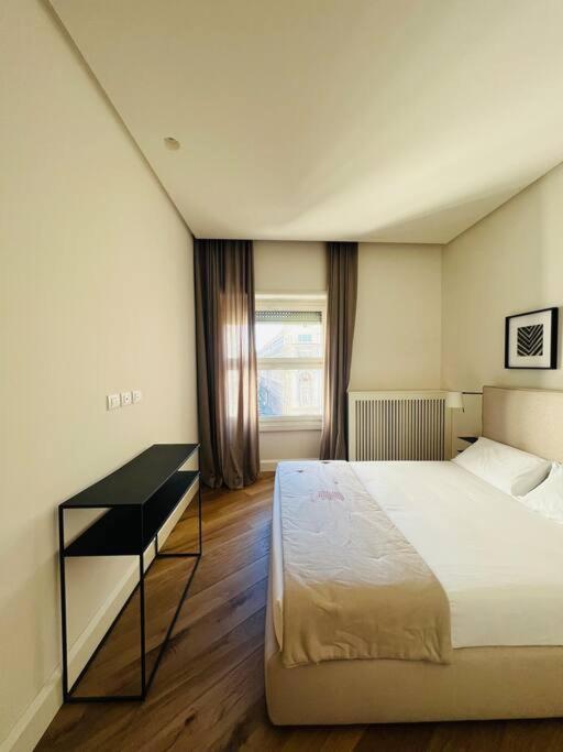 Piazza Affari Apartment - City Center ミラノ エクステリア 写真